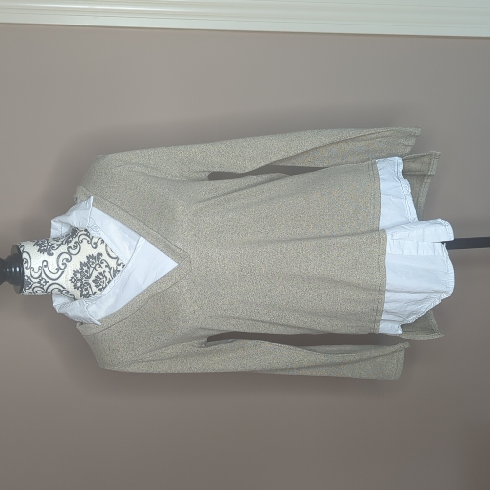 Size S Z. Avenue Top